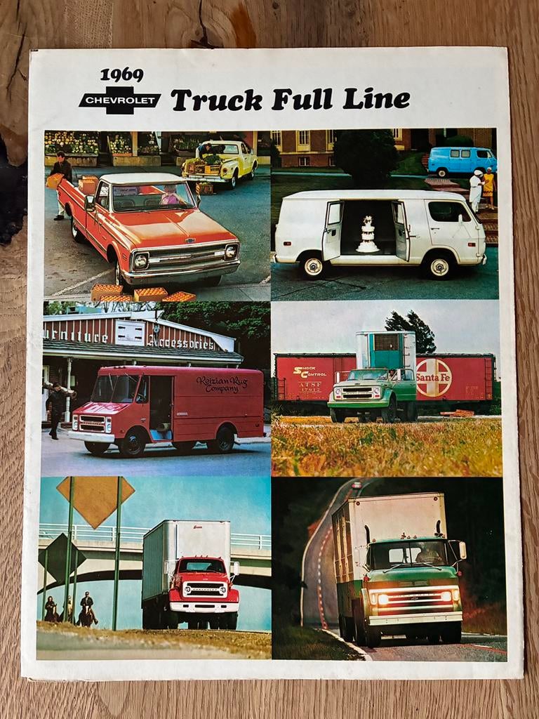 1969 Chevrolet Trucks brochure, Ophalen of Verzenden, Zo goed als nieuw, Chevrolet
