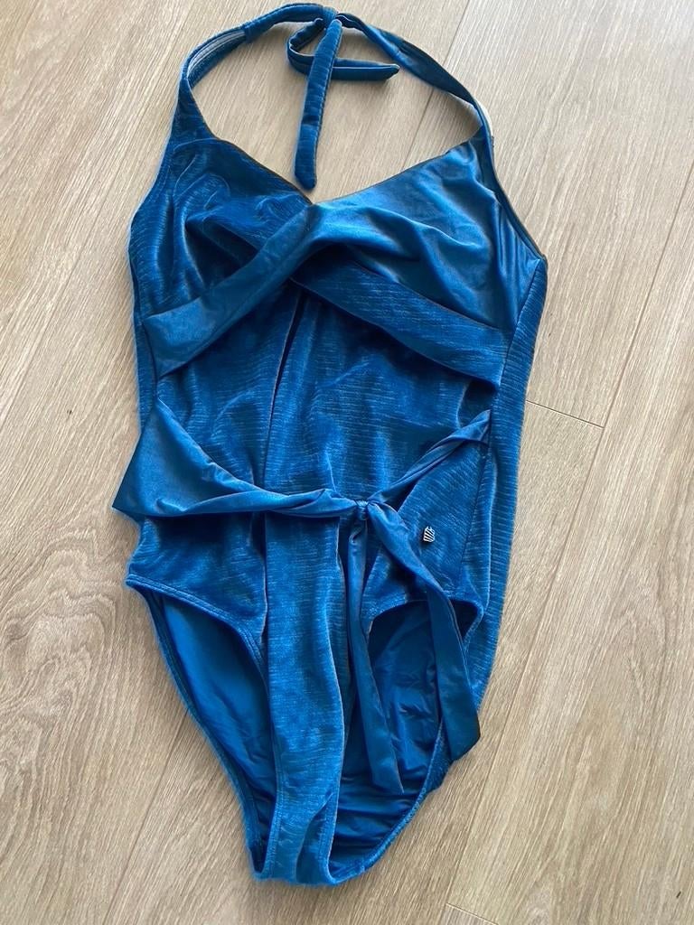 Nieuwstaat gevoerd beachlife badpak mt 42 blauw box 51, Kleding | Dames, Badmode en Zwemkleding, Verzenden, Zo goed als nieuw
