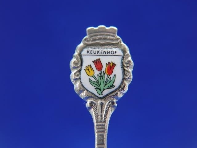 Lepeltje: De Keukenhof, Verzenden