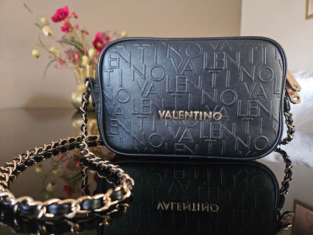 Valentino Crossbody Tas Zwart met Gouden Details, Ophalen of Verzenden, Zo goed als nieuw, Zwart, Overige merken