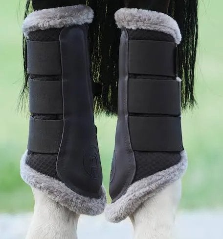 Eskadron Mesh Faux Fur beschermers M en L, Dieren en Toebehoren, Ophalen of Verzenden, Zo goed als nieuw