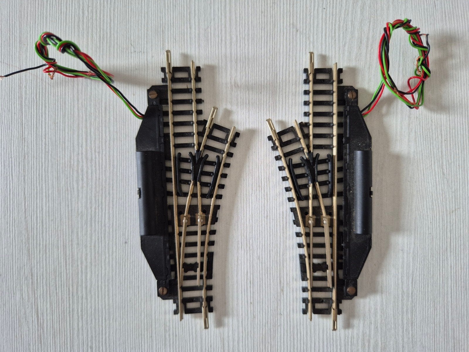 1 Paar nette Roco N-spoor elektrische wissels, Gebruikt, Gelijkstroom, Rails, Ophalen of Verzenden