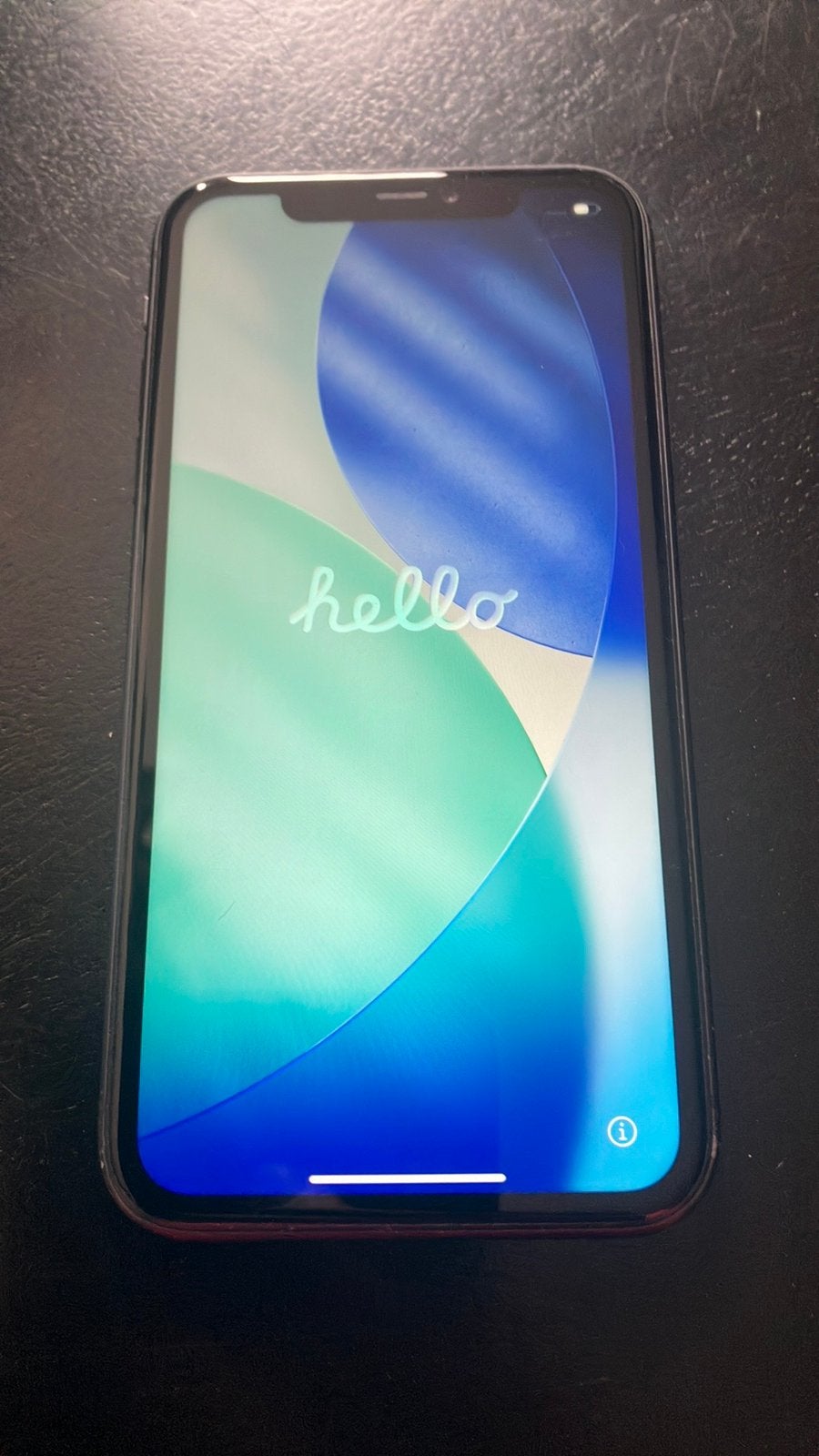 Iphone 11 128 GB Donker grijs en accessoires, Ophalen, Gebruikt, IPhone 11, 76 %