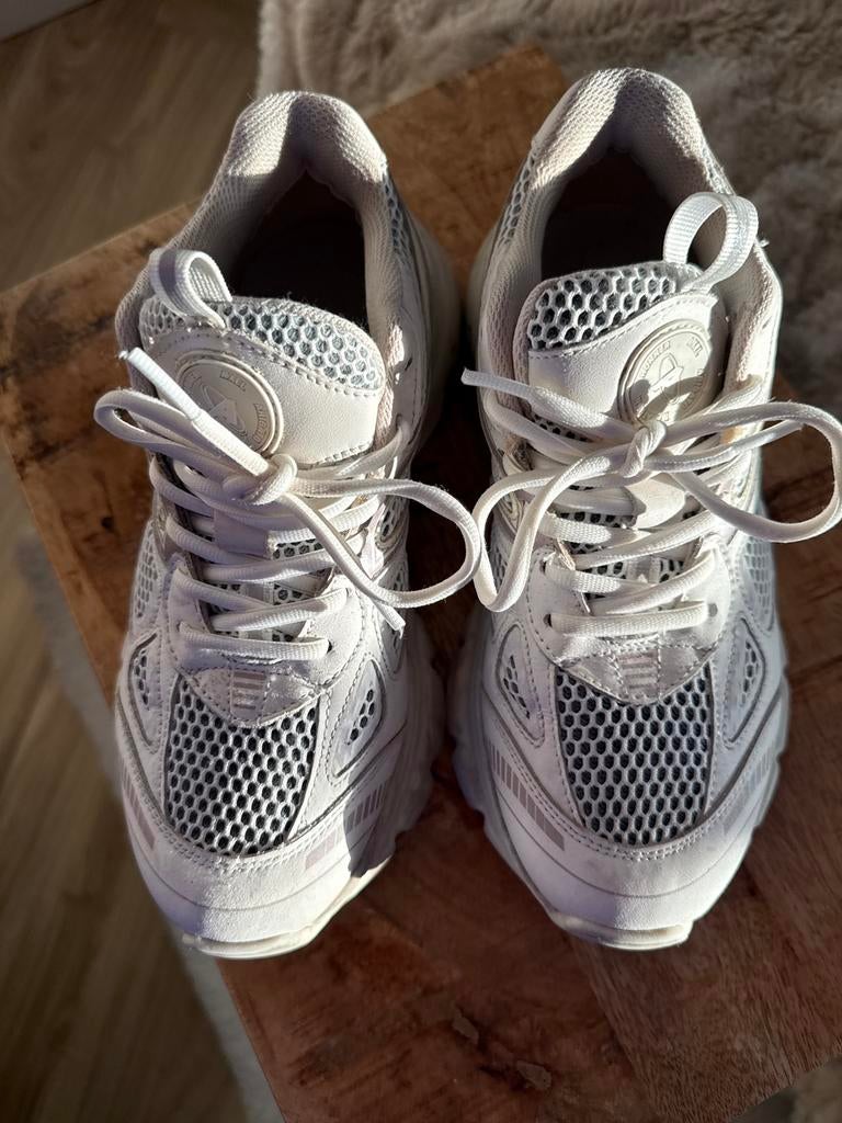 Axel Arigato sneakers maat 38, Ophalen of Verzenden, Zo goed als nieuw, Wit, Sneakers of Gympen