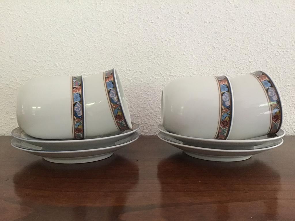 Bavaria Kronester , 4 x kop en schotel., Huis en Inrichting, Keuken | Servies, Ophalen of Verzenden, Zo goed als nieuw, Overige stijlen