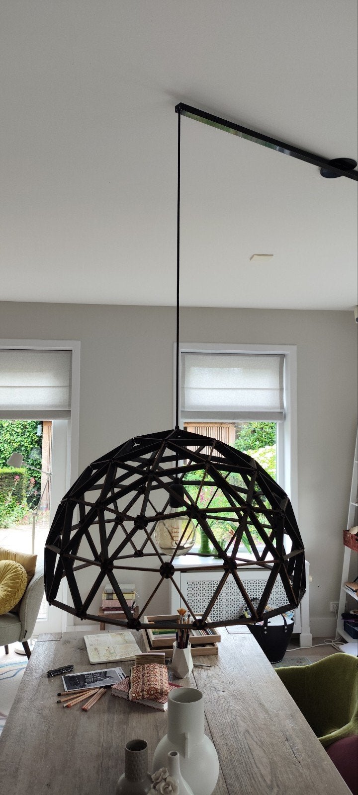 Binthout lamp 75 cm met light swing Grote hanglamp zwart, Huis en Inrichting, Lampen | Hanglampen, Ophalen, Zo goed als nieuw