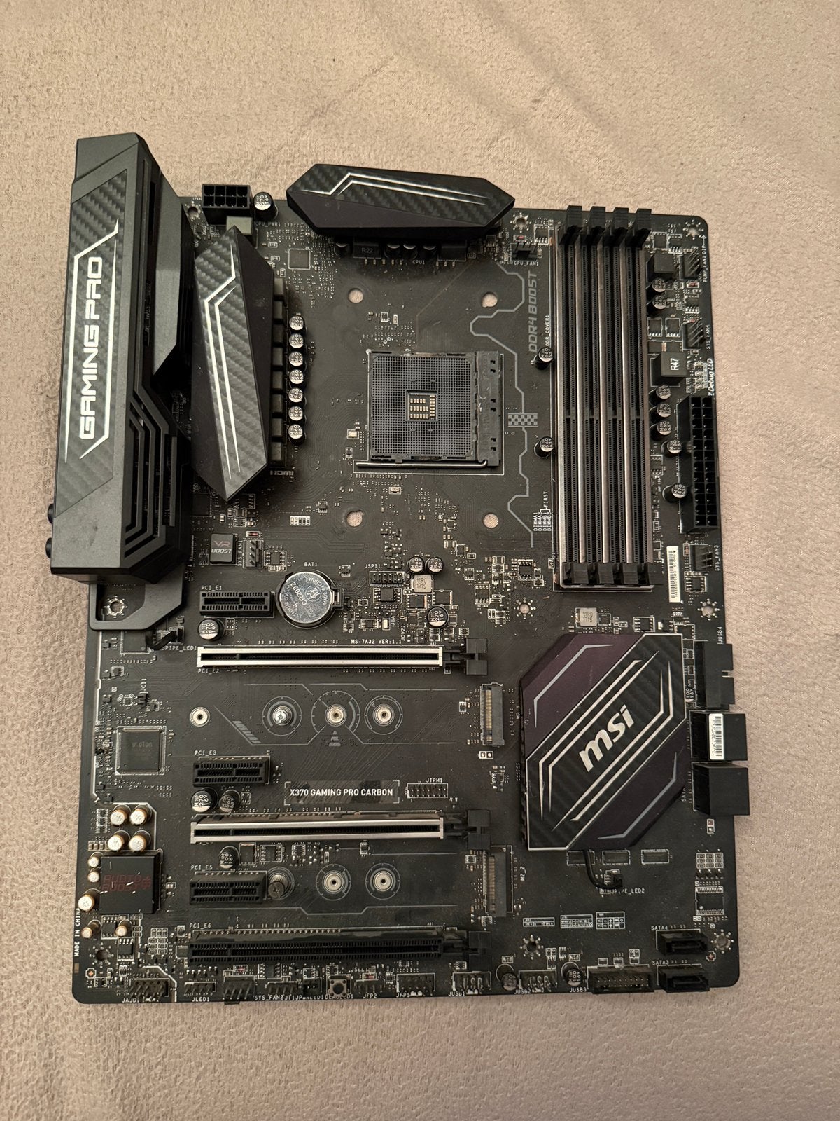 MSI X370 Gaming Pro Carbon moederbord, Ophalen of Verzenden, Zo goed als nieuw, AMD, DDR4