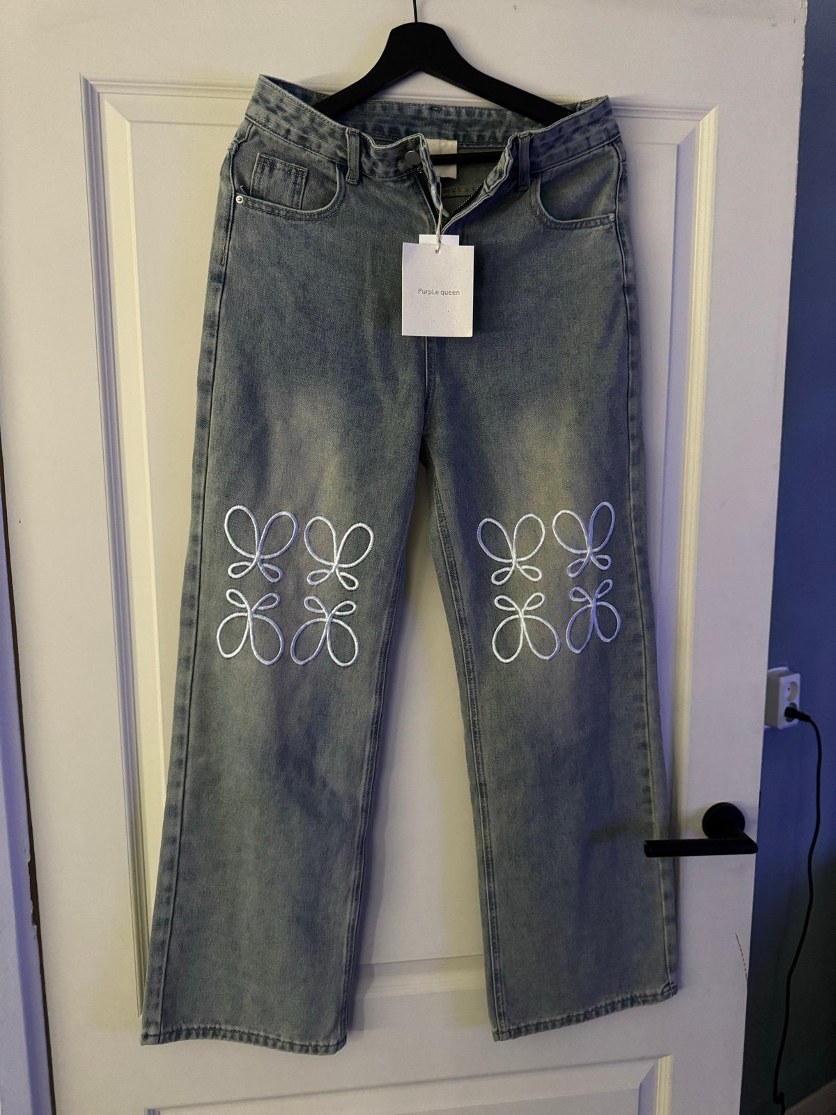 Purple Queen Jeans met vlinderdetails - Nieuw, Ophalen of Verzenden, Nieuw, Blauw, W27 (confectie 34) of kleiner