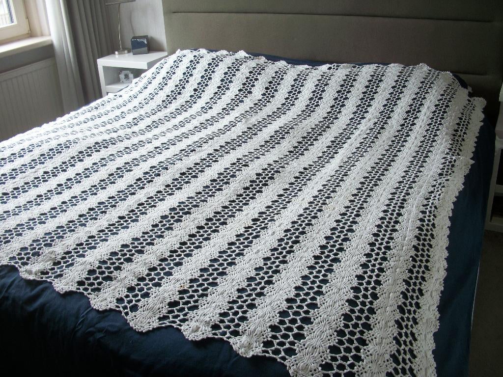 2 Vintage gehaakte Sprei - 190 x 190 en 190 x 180 - per stuk, Wit, Dekbedovertrek, Tweepersoons, Ophalen of Verzenden