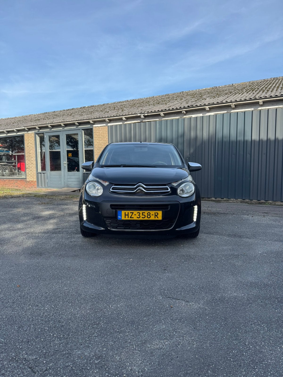 Citroën C1 1.0 VTi S&S Shine 5D 2016 Zwart 1ste Eigenaar, Voorwielaandrijving, 4 stoelen, C1, Zwart