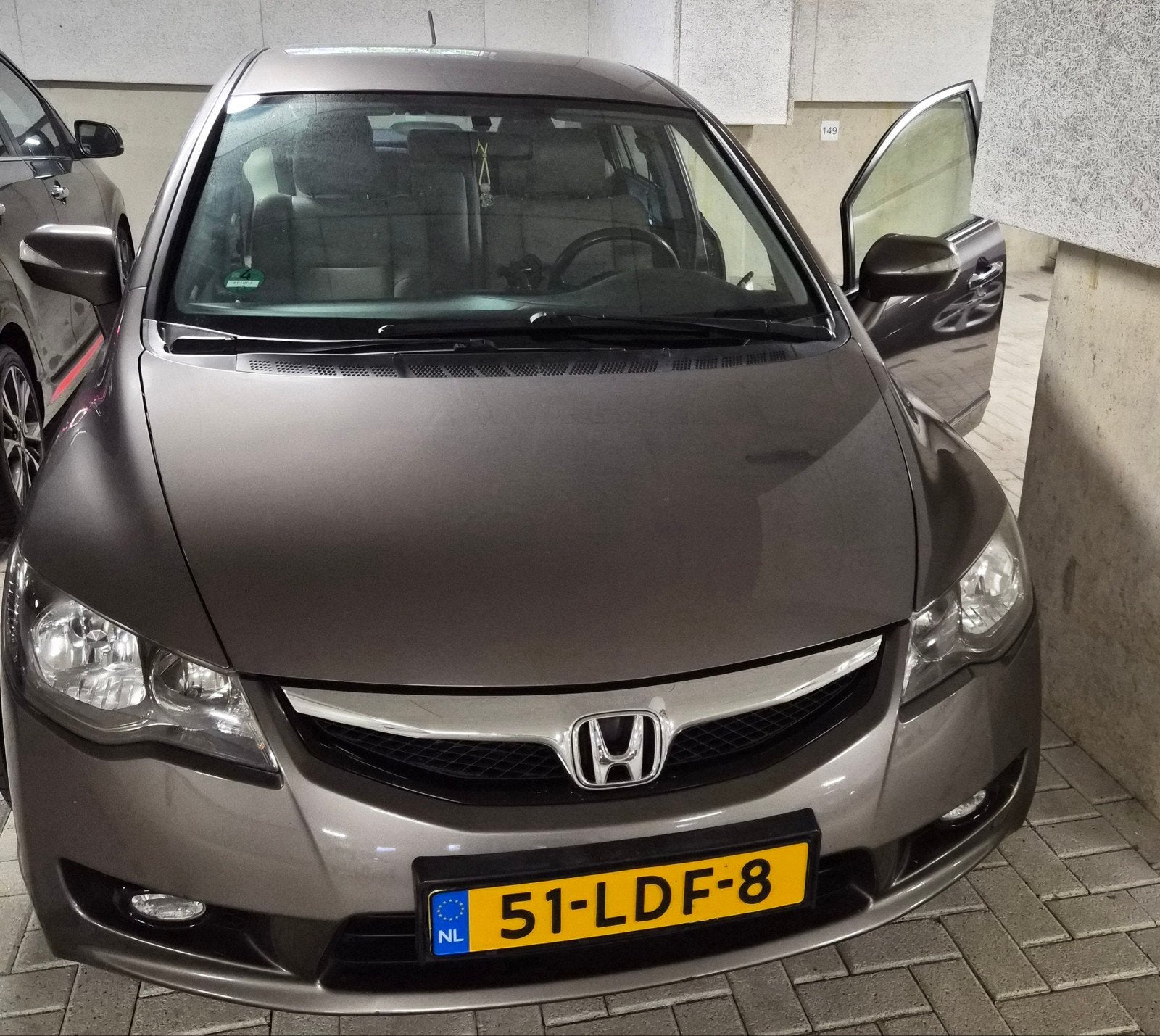 Honda Civic 1.3 hybrid  2010 Grijs, Auto's, Honda, Origineel Nederlands, 22 km/l, Sedan, 1339 cc