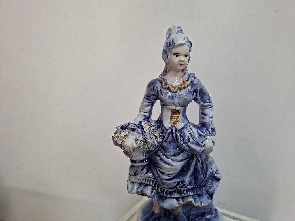 antiek beeld porselein 42 cm hoog, Ophalen of Verzenden, Beeld