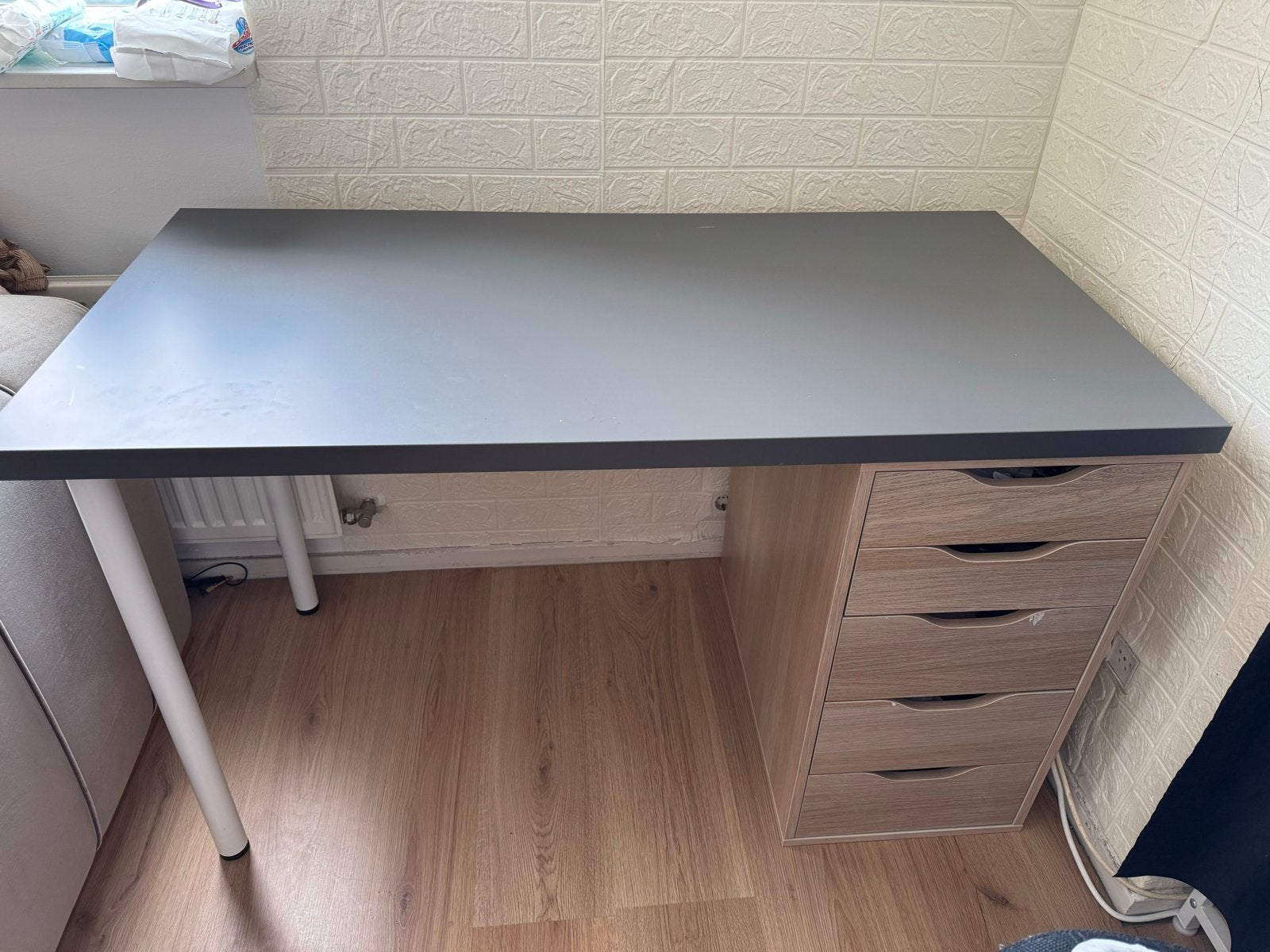 Ikea bureau  Lagkapten / Alex, Ophalen, Met lades, Spaanplaat of MDF, Zo goed als nieuw