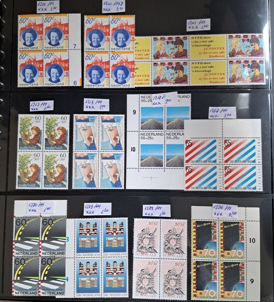 33 plaatfouten in blokken van 4 Postfris, Ophalen of Verzenden, Postfris