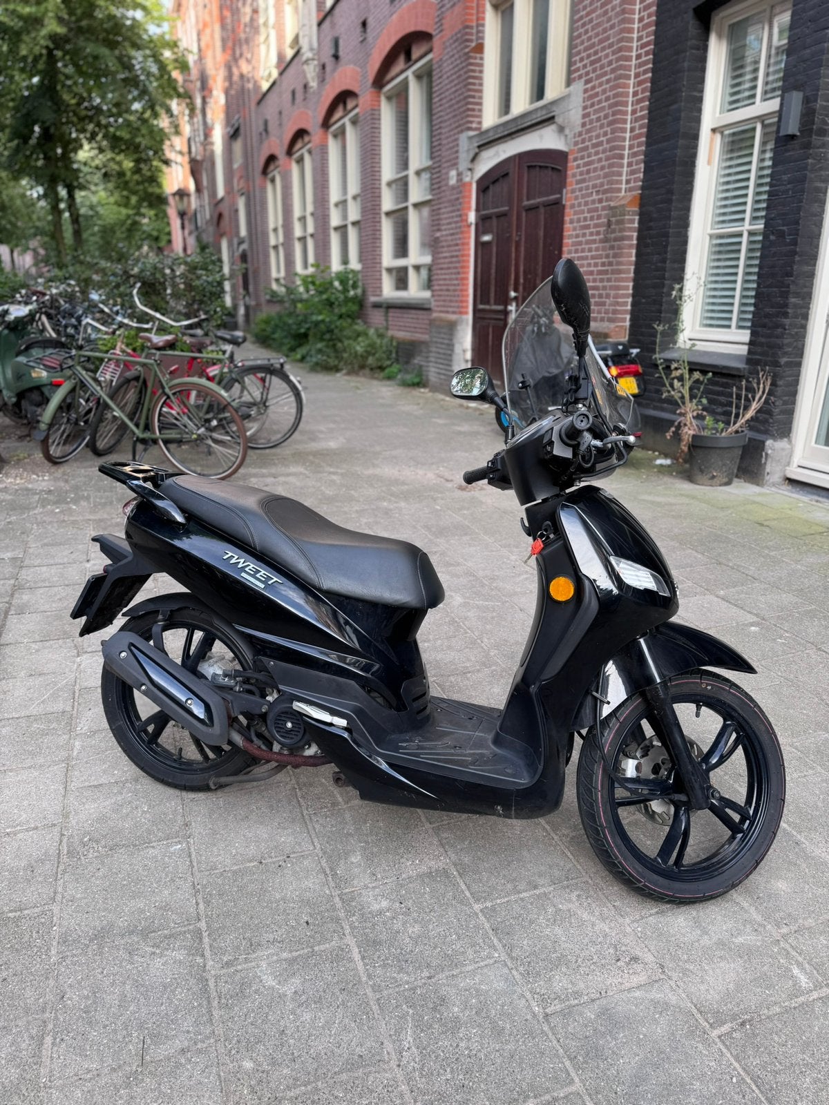 Peugeot Tweet 2018 / 6750km / Handvatverwarming, Fietsen en Brommers, Gebruikt, Overige modellen, Maximaal 45 km/u, Ophalen of Verzenden