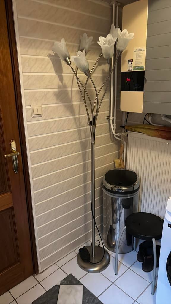 Staande lamp zgan ophalen voor een bos bloemen, Ophalen, Zo goed als nieuw, Minder dan 100 cm