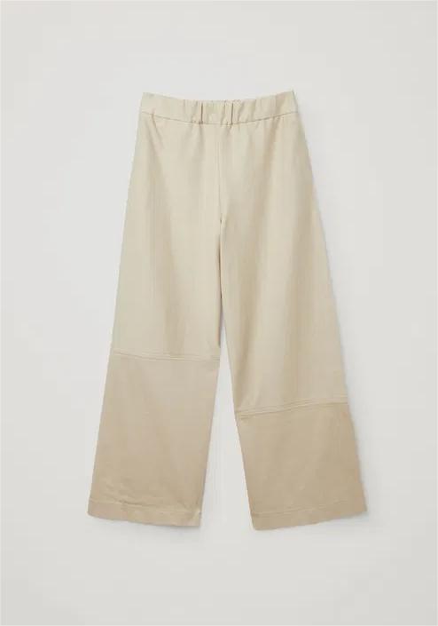 COS Relaxte katoenen twill broek., COS, Beige, Maat 42/44 (L), Nieuw
