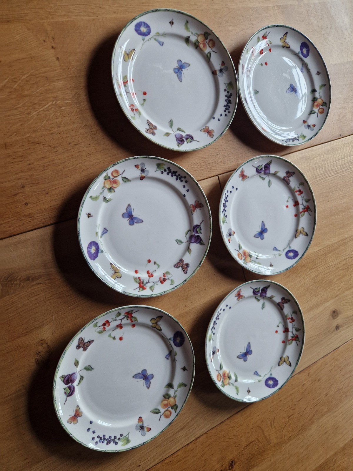 ONTBIJTBORDEN JANNEKE BRINKMAN 6X, Ophalen of Verzenden, Zo goed als nieuw, Bord(en), Overige stijlen