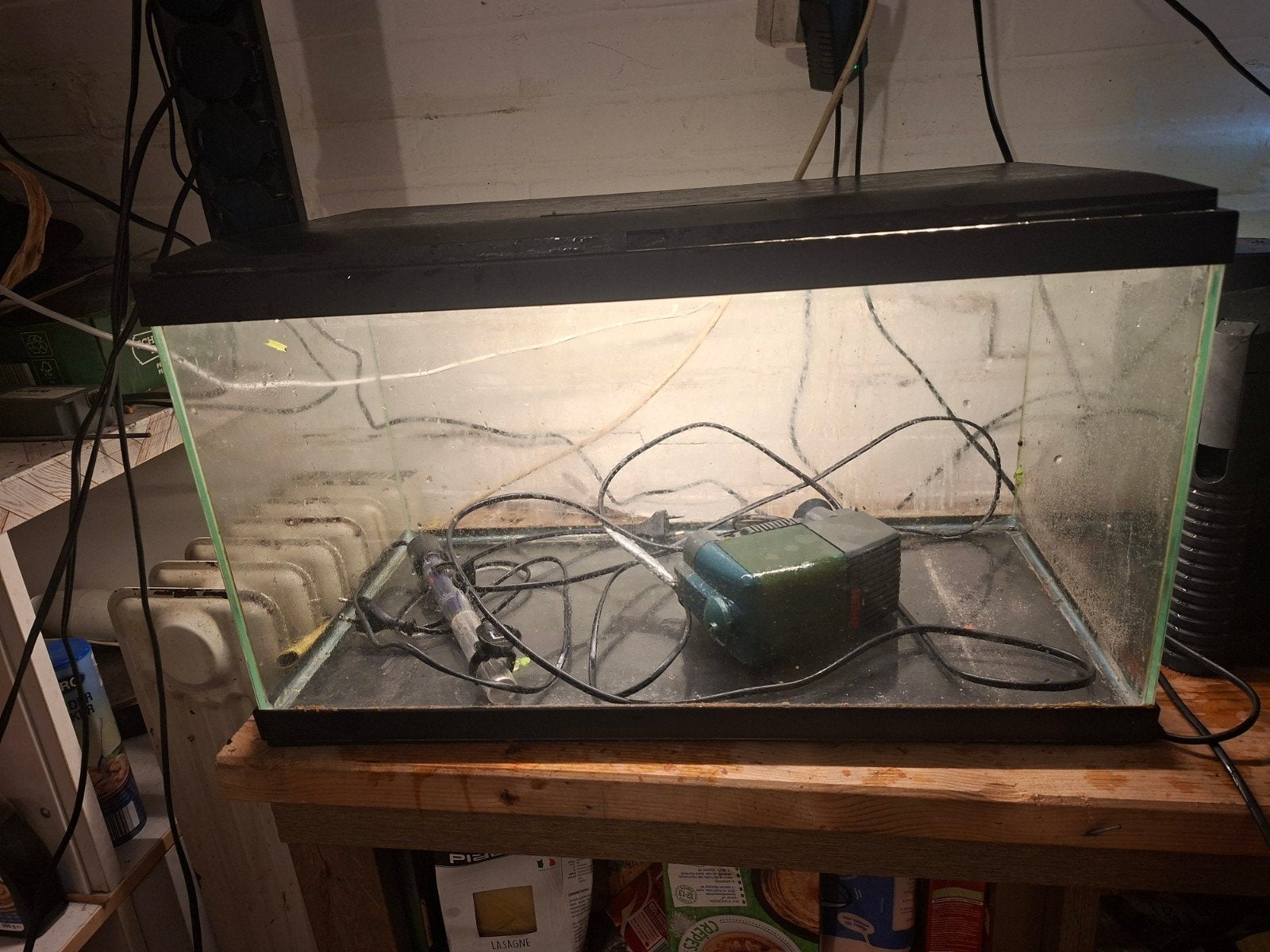 Compleet aquarium 60x30x30, Ophalen, Zo goed als nieuw