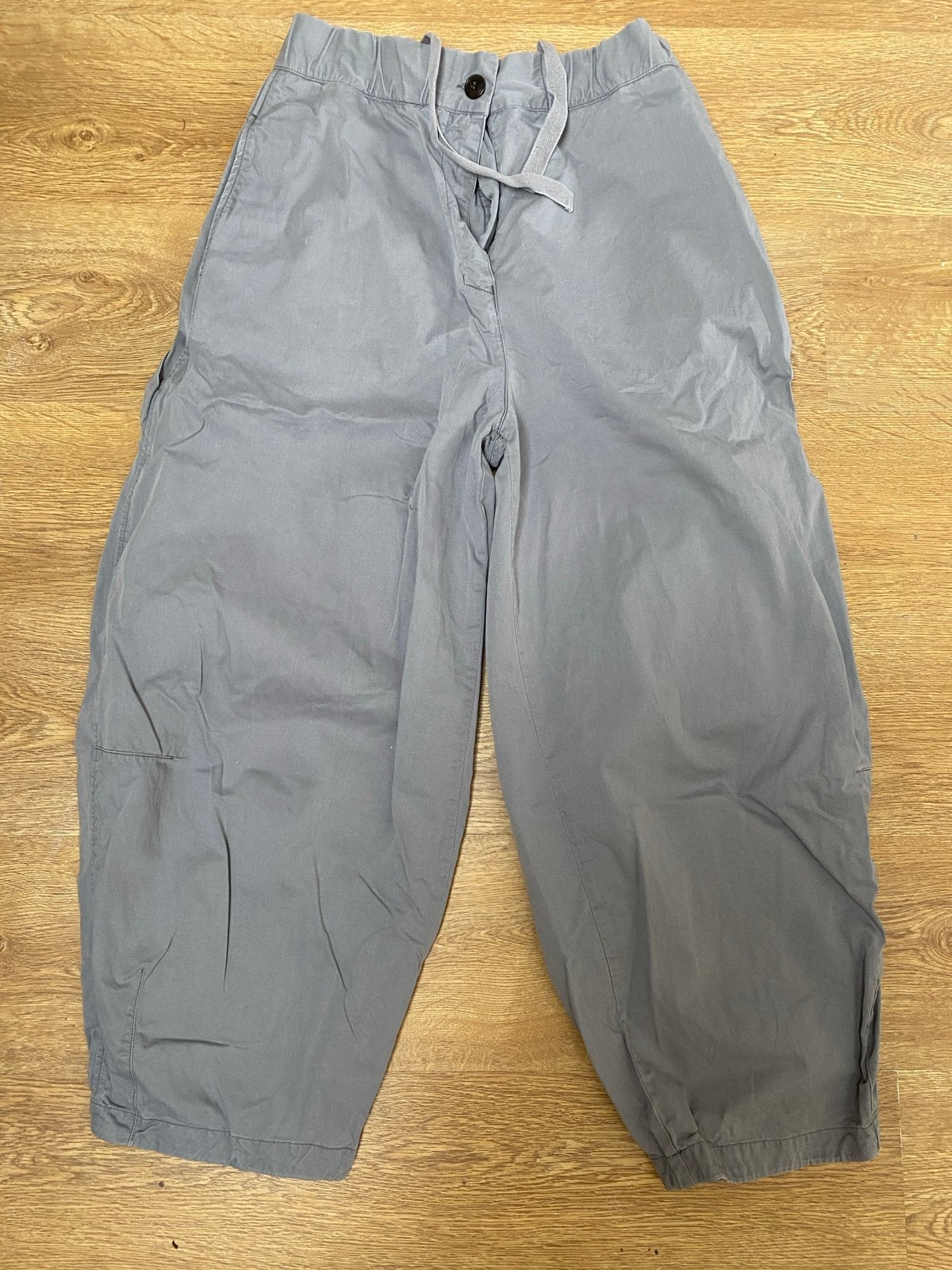 Girls of Dust Sultan Asphalt broek maat S/M, Maat 38/40 (M), Ophalen of Verzenden, Gedragen, Grijs