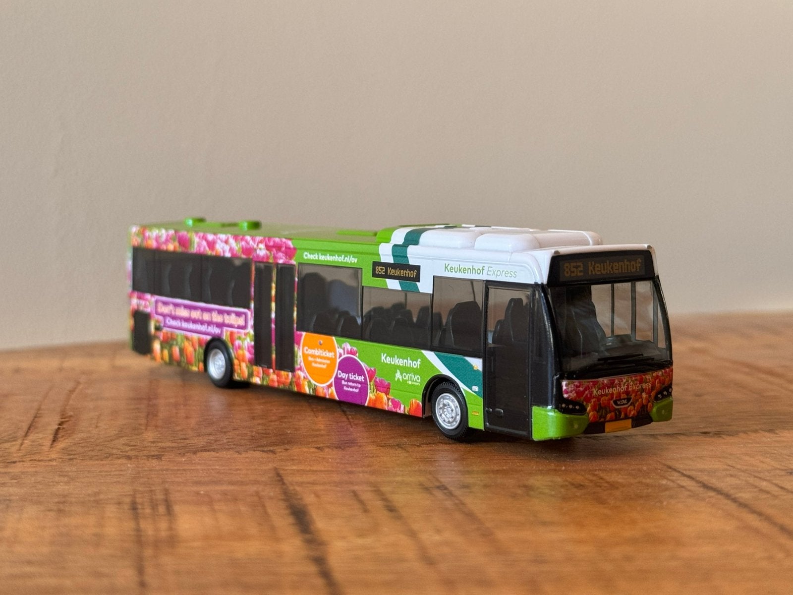 HollandOto | VDL Citea | Arriva “Keukenhof Express”, Hobby en Vrije tijd, Ophalen of Verzenden, Zo goed als nieuw, Bus of Vrachtwagen