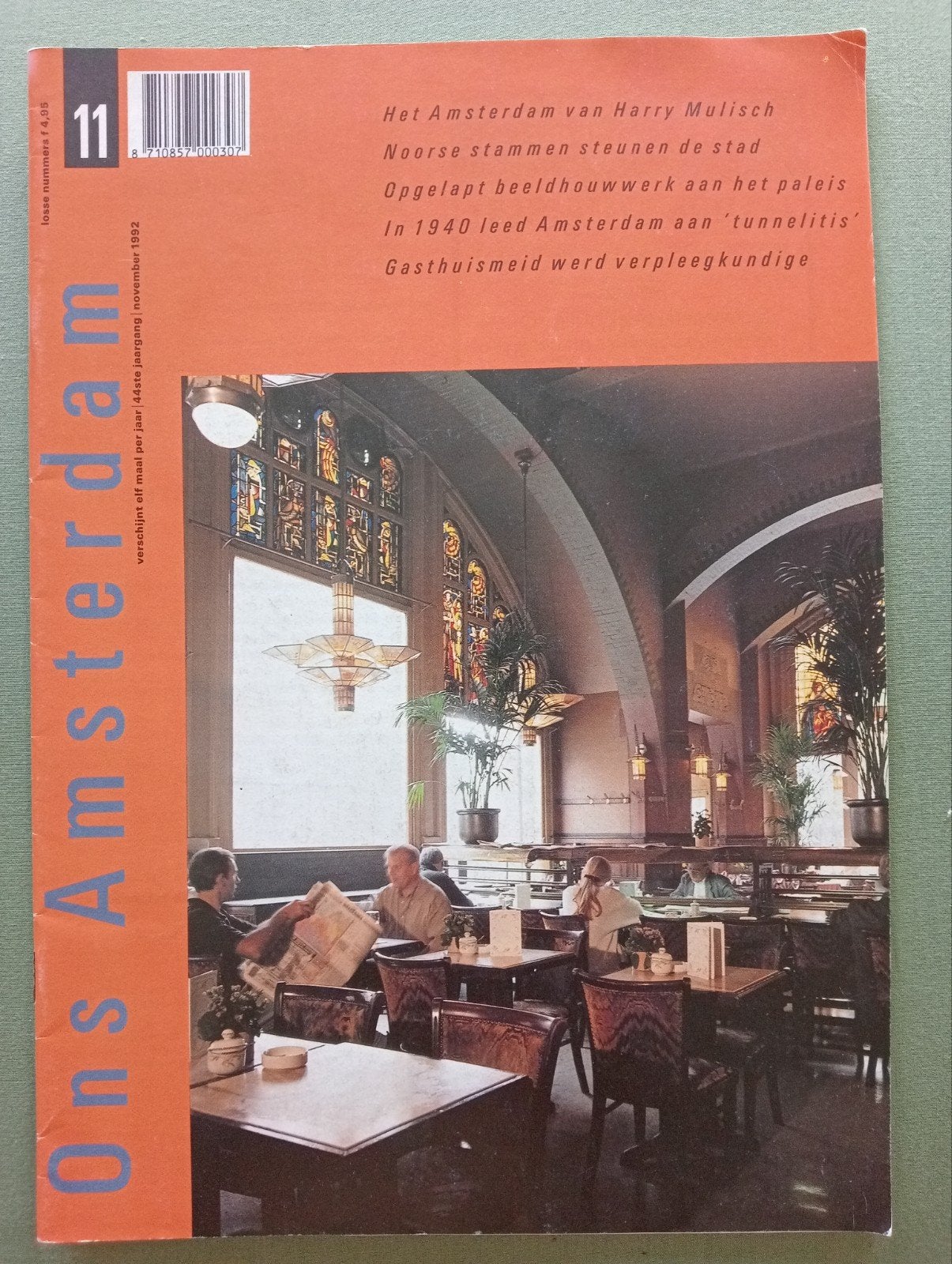 Ons Amsterdam 1992: Harry Mulisch, Art Nouveau, Provo, Ophalen of Verzenden, Gelezen, Overige typen
