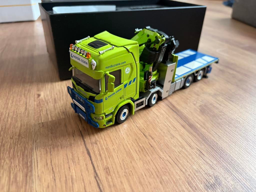 Wsi scania fassi jib, Hobby en Vrije tijd, Modelauto's | 1:50, Ophalen of Verzenden, Zo goed als nieuw, Bus of Vrachtwagen, Wsi