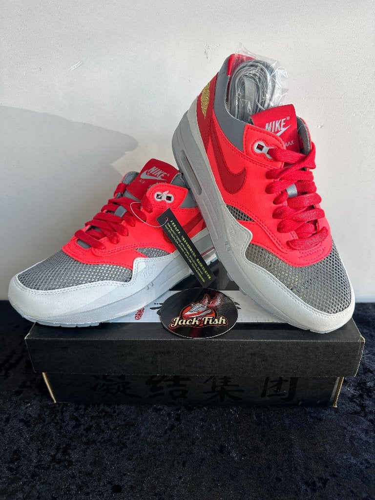 Nike air Max 1 CLOT Solar red - size 38, Kleding | Heren, Schoenen, Nieuw, Sneakers of Gympen, Overige kleuren, Ophalen of Verzenden