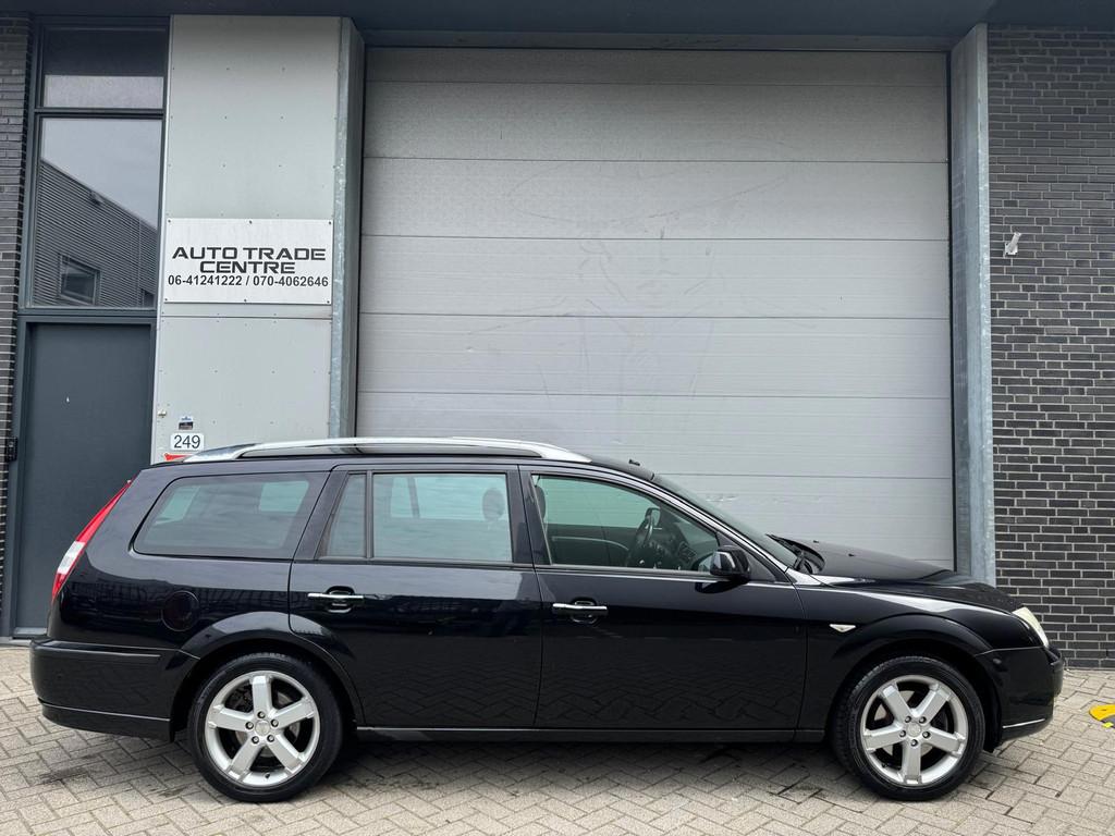 Ford Mondeo Wagon 1.8-16V Platinum [Leder | StoelVW | Volled, Gebruikt, Zwart, 4 cilinders, Zwart