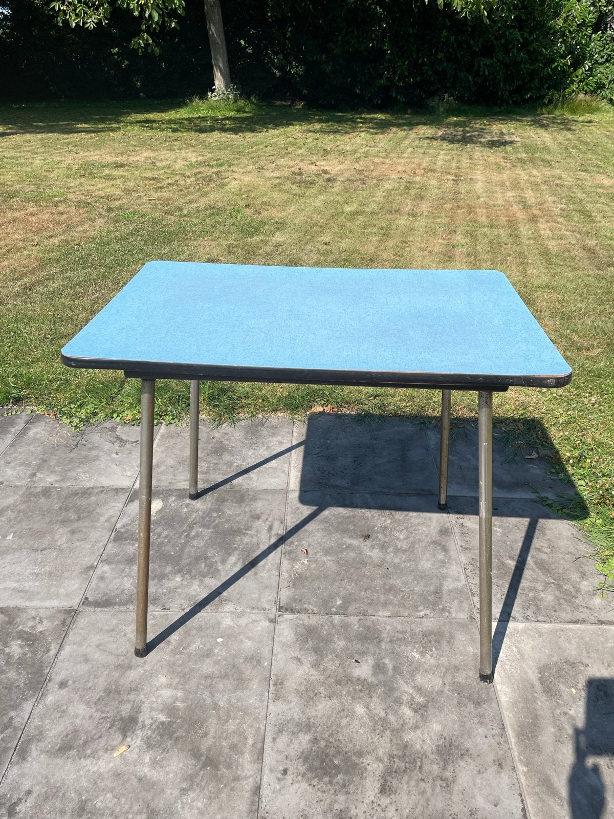 Vintage tafel jaren 50 - Blauw - formica, Ophalen, Gebruikt, 100 tot 150 cm, Tot twee personen