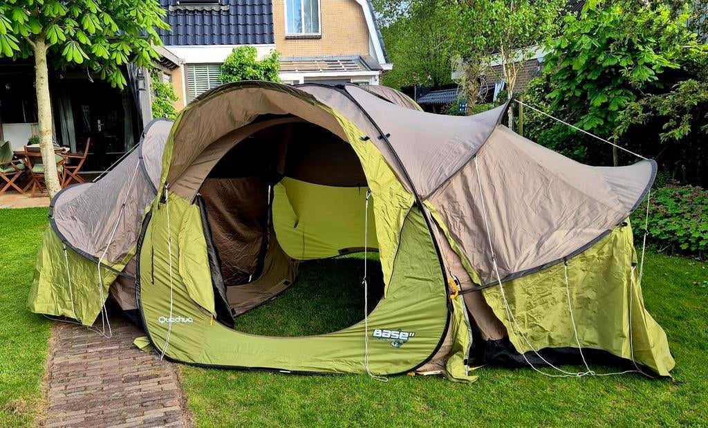 Mooie 4.2 quechua eenvoudig&snel opzetten, Caravans en Kamperen, Tenten, Ophalen, Tot en met 4