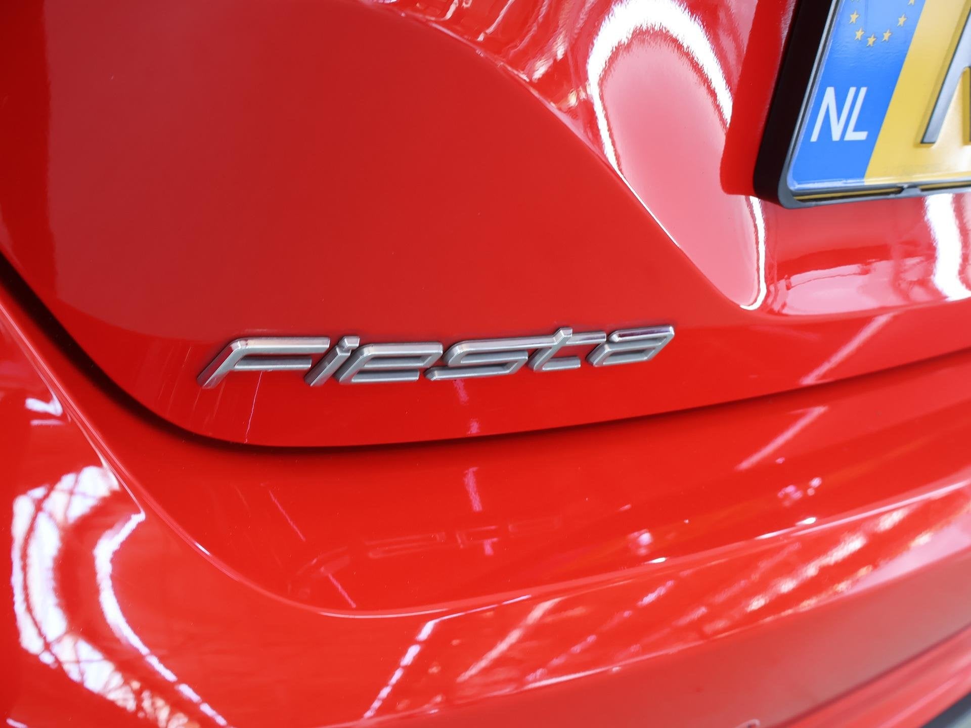Foto 37 van Ford Fiesta 1.0 EcoBoost ST-Line | Navigatie | Climate Contr