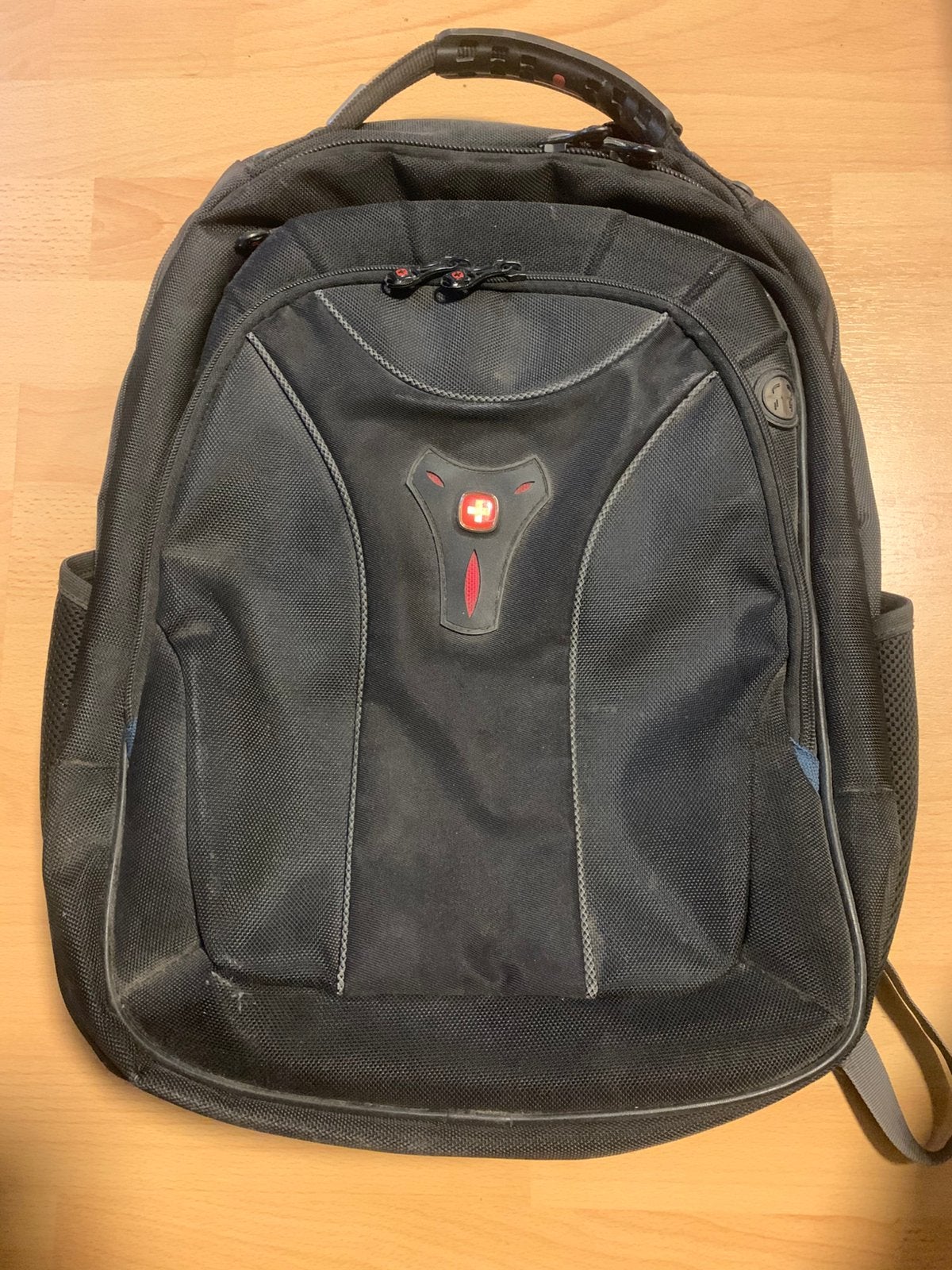 Swiss gear laptop back pack, Ophalen of Verzenden, Zo goed als nieuw, Rugzak