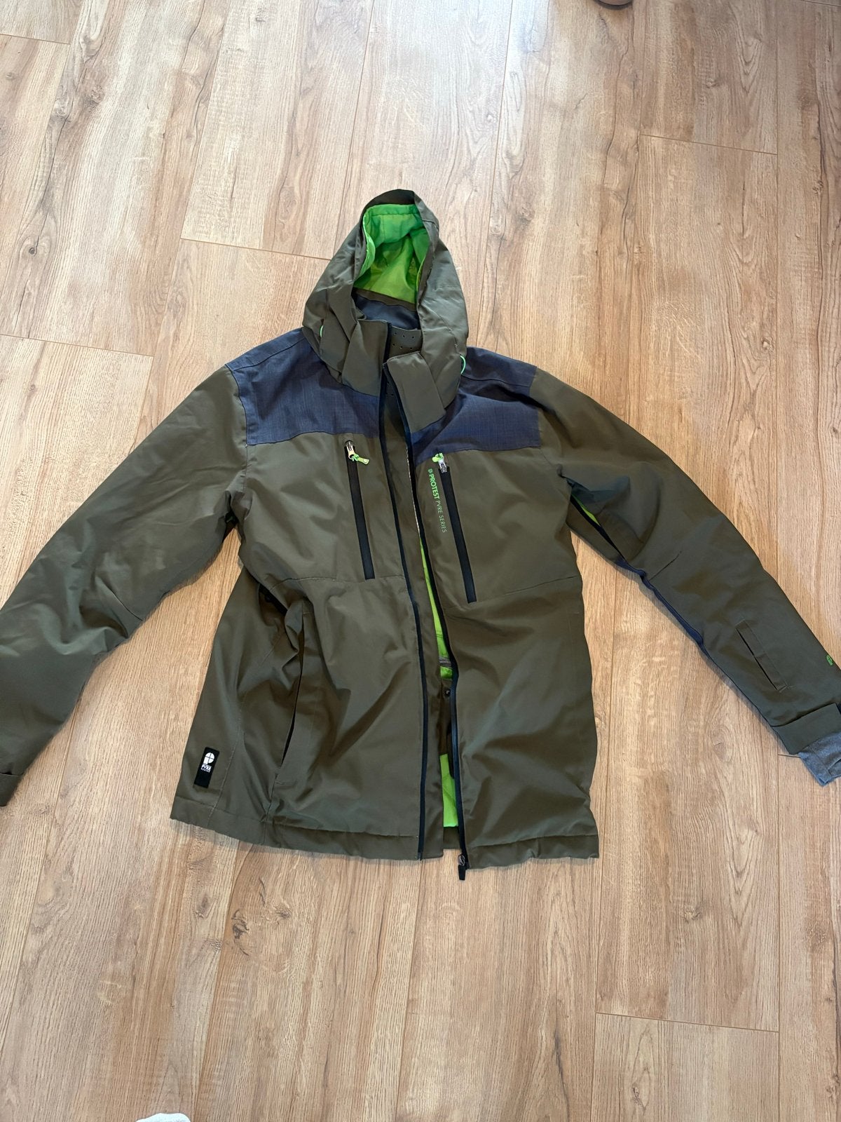 Protest PVRE Series Ski-jas - Maat M, Kleding | Heren, Ophalen, Zo goed als nieuw, Maat 48/50 (M), Jack