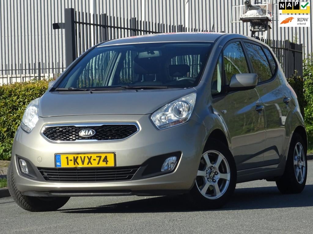 Kia Venga 1.4 CVVT 20th Anniversary NAP/NAVI/CAMERA/NW APK, Voorwielaandrijving, Euro 5, Gebruikt, 4 cilinders