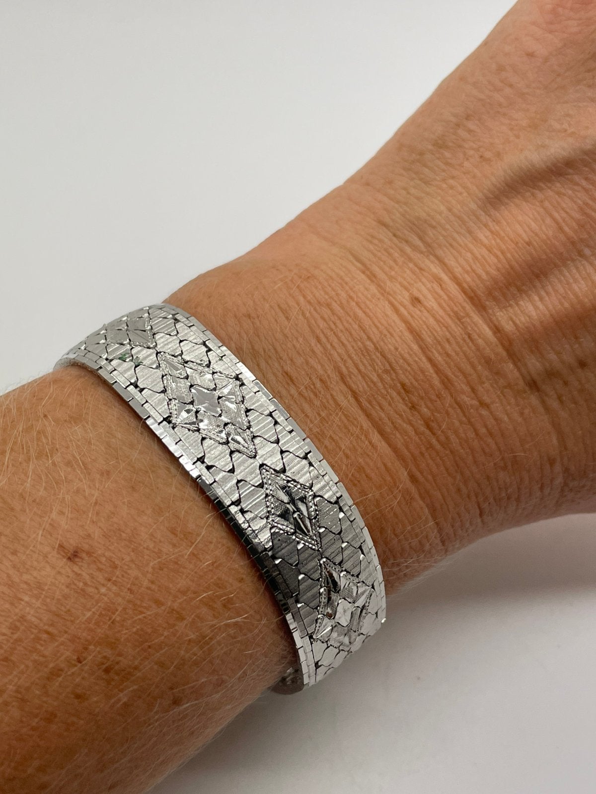 F300 Prachtige zilveren armband, Ophalen of Verzenden, Zilver, Armband