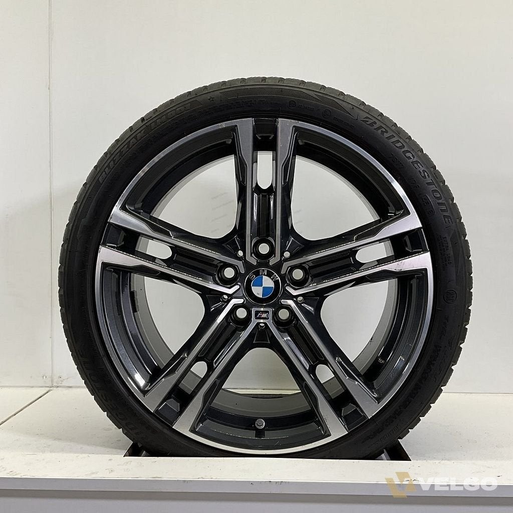 BMW 1 SERIE F40 SET VELGEN + WINTERBANDEN 18 INCH 819M, Auto-onderdelen, 18 inch, Gebruikt, -, -