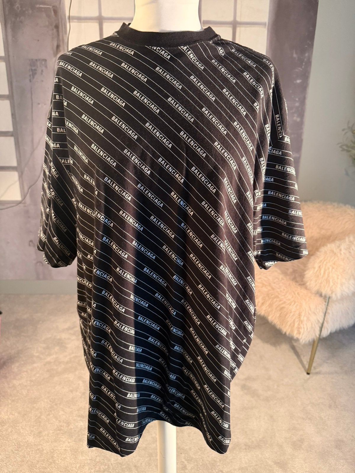 Balenciaga T-Shirt–Maat XS (Oversized) – Origineel, Kleding | Heren, Schoenen, Ophalen of Verzenden, Zo goed als nieuw, Zwart