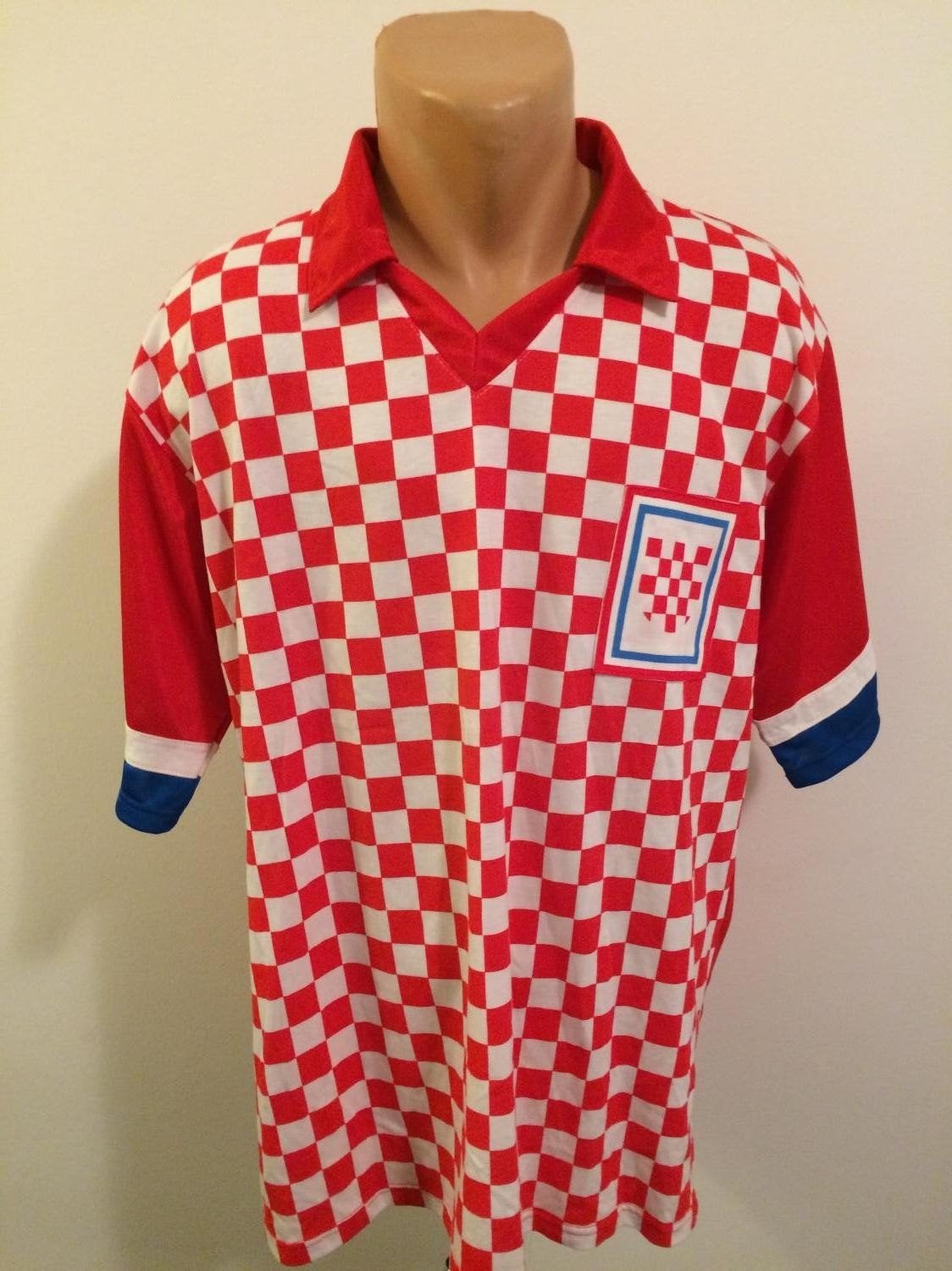 Historisch Kroatisch Voetbalshirt 1990 - Eerste Officiële, Ophalen of Verzenden, Zo goed als nieuw, Overige typen