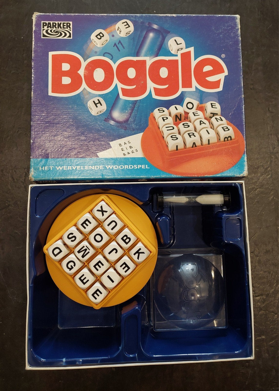 Boggle spel compleet, Hobby en Vrije tijd, Ophalen of Verzenden, Zo goed als nieuw
