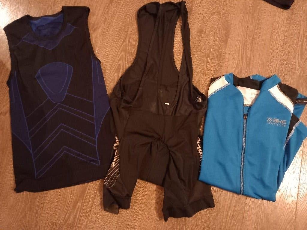 Herenshirt mouwloos, shirt met korte mouwen korte fietsbroek, Fietsen en Brommers, Fietsaccessoires | Fietskleding, Ophalen of Verzenden