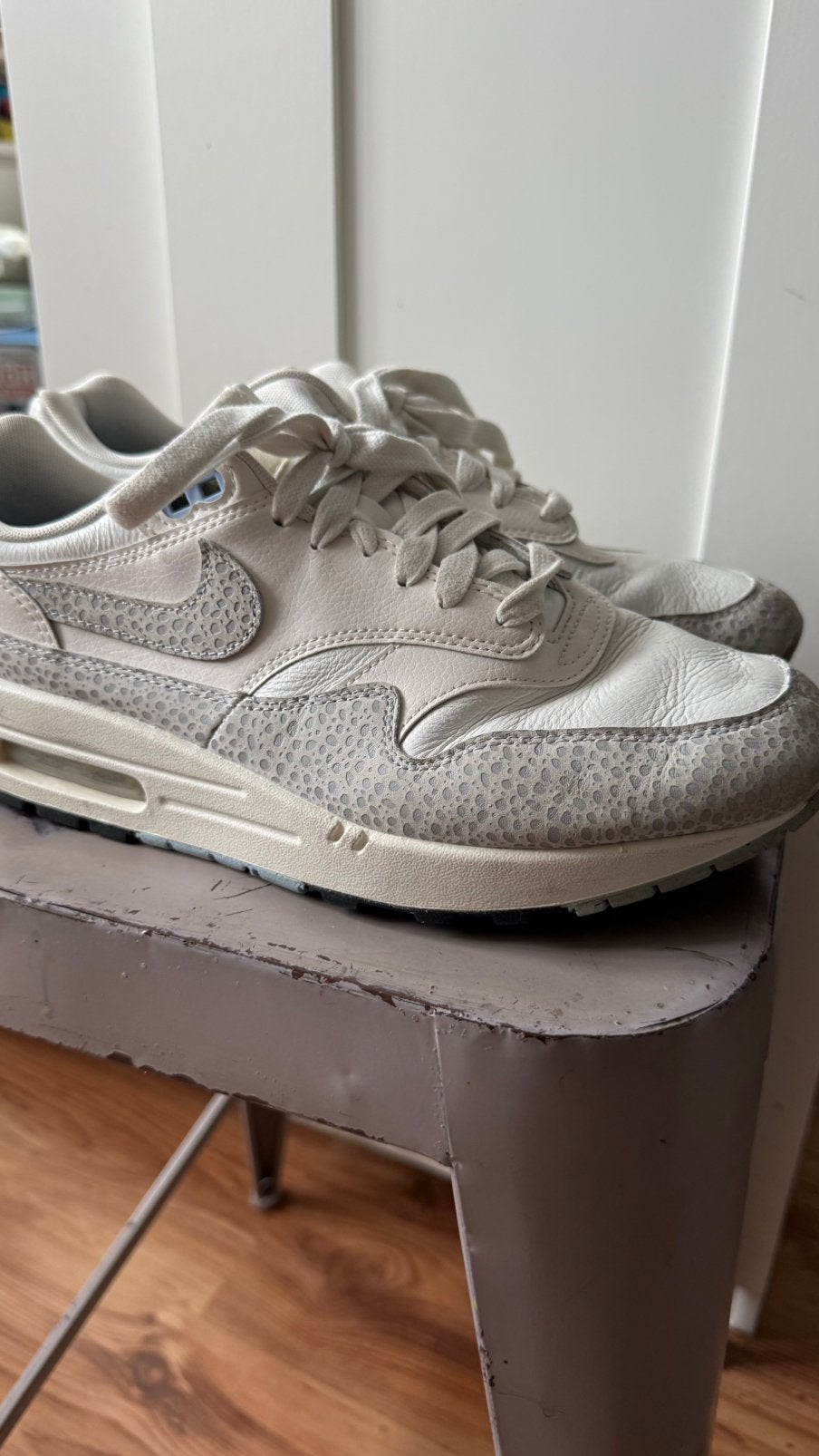 Nike air max 1 Safari Summit White maat 43, Kleding | Dames, Schoenen, Wit, Ophalen of Verzenden, Sneakers of Gympen, Zo goed als nieuw