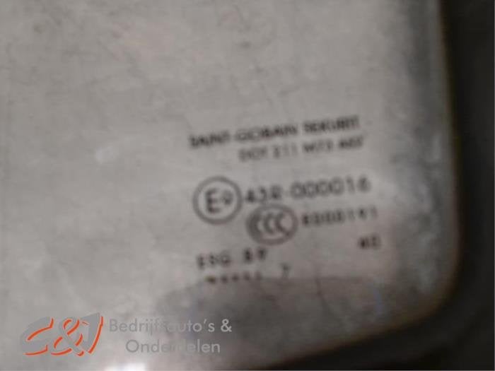 Driehoeks Ruit links-voor van een Mercedes Sprinter, Gebruikt, -, Ophalen of Verzenden, -