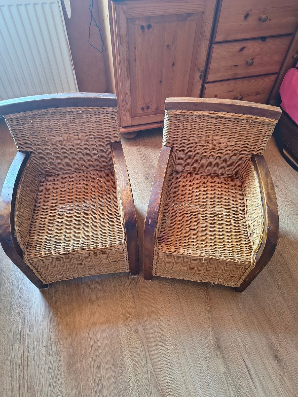 2 nostalgische rieten kinder stoeltjes, Ophalen, Gebruikt, Stoel(en)