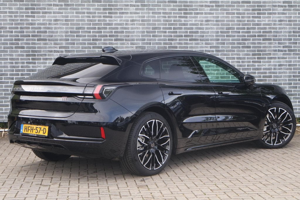 ZEEKR 001 AWD Privilege 100 kWh | V2L | 22KW lader | Zeekr S, Auto's, ZEEKR, 12 maanden, 100 kWh, 585 km, Zwart