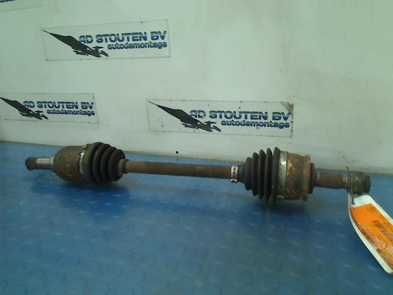 Aandrijfas Links Voor Fiat Panda (169) (2010-03/2013-08), Auto-onderdelen, Transmissie en Toebehoren, FCA Germany GmbH, Gebruikt
