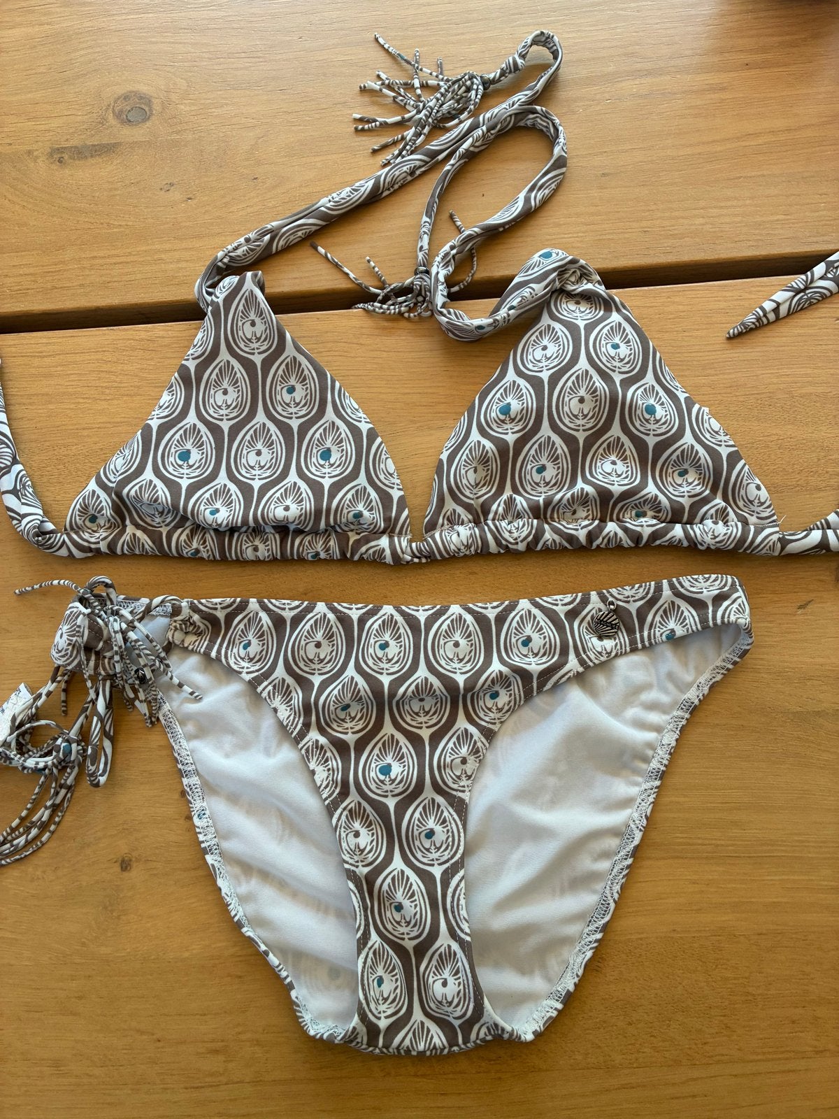 Beachlife Bikini's Maat 36 - Halter of Beugelmodel, Ophalen of Verzenden, Zo goed als nieuw, Meerkleurig, Bikini