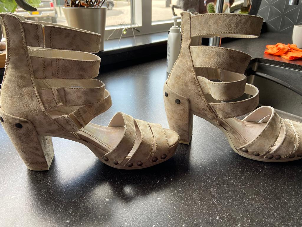 Zo goed als niet gebruikte Eject zomerschoenen maat 39, Beige, Nieuw, Sandalen of Muiltjes, Ophalen of Verzenden