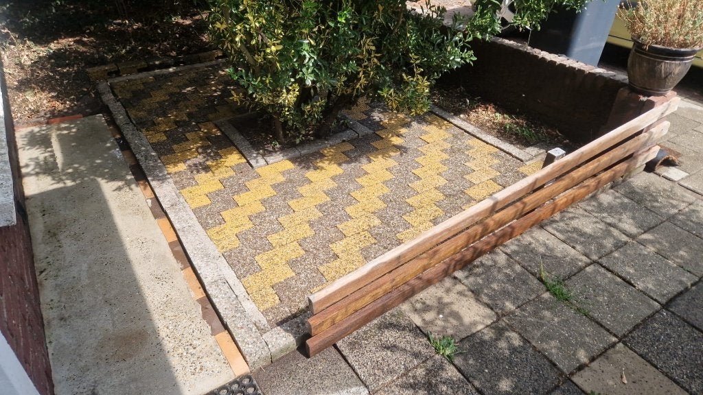 TERAS REINIGING,Hovenierwerk,Verven,Herbestrating,Reparatie, Garantie, Tuinontwerp