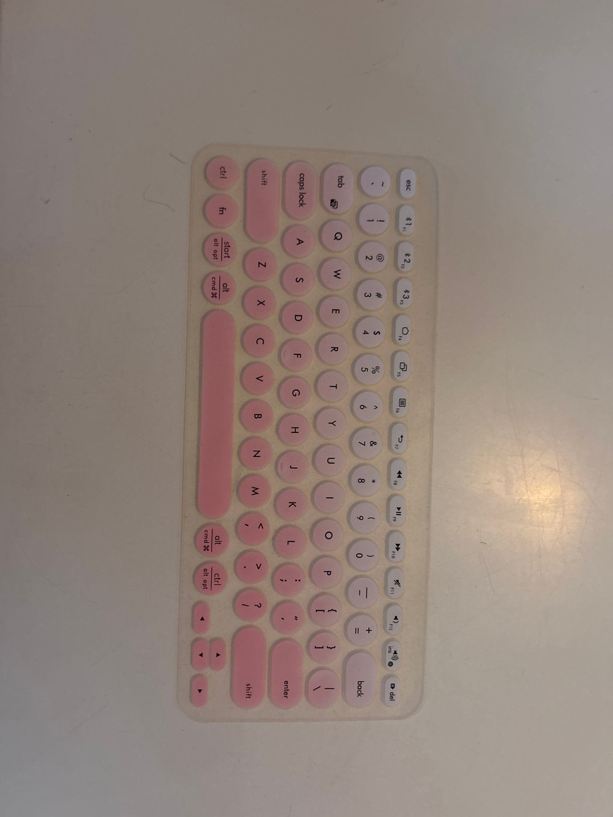 Roze/wit draadloos toetsenbord beschermermet Qwerty indeling, Computers en Software, Toetsenborden, Ophalen, Qwerty, Zo goed als nieuw